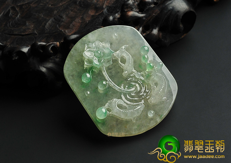 冰种黄加绿缅甸翡翠A货年年有余挂件