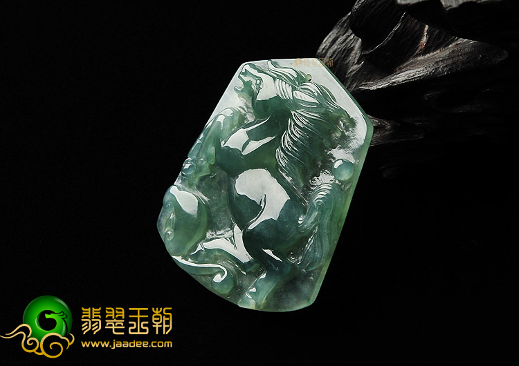 冰种晴水缅甸翡翠A货马到成功挂件