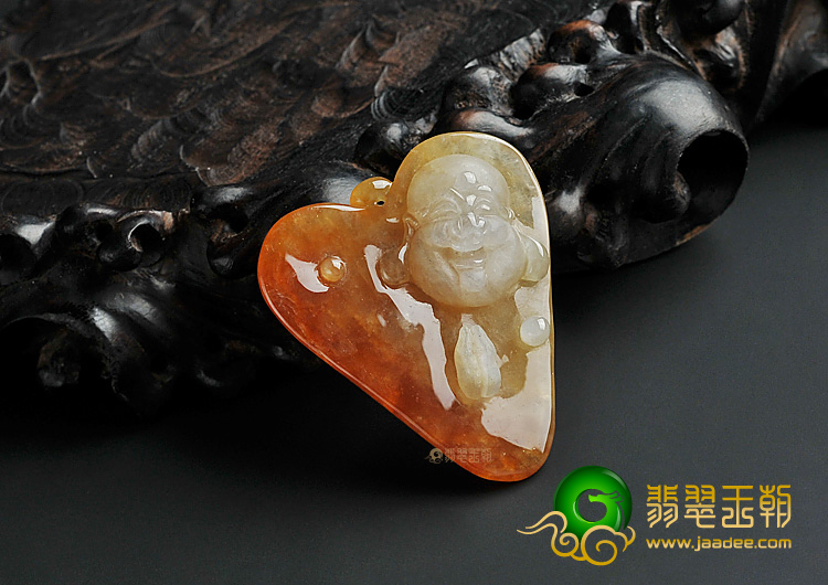 糯冰种红黄翡缅甸翡翠A货佛在心中挂件