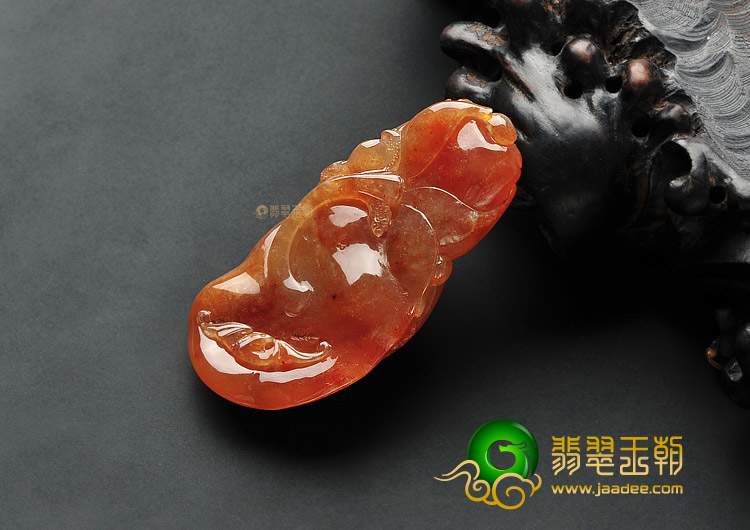 糯冰种红黄翡缅甸翡翠A货年年有余挂件