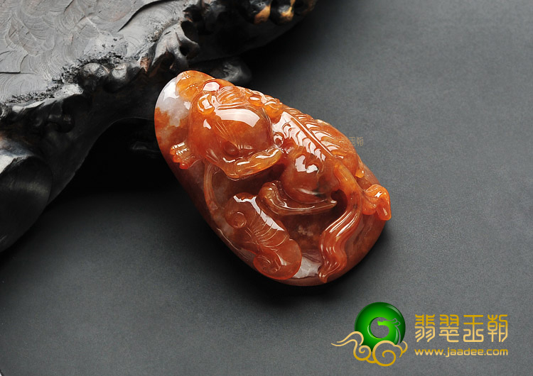 糯冰种红黄翡缅甸翡翠A货如意寿挂件
