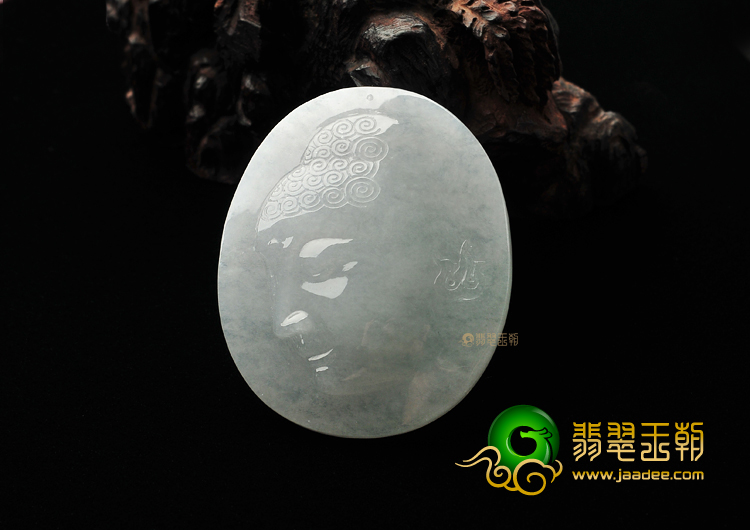 糯冰种淡晴水缅甸翡翠A货释迦牟尼挂件