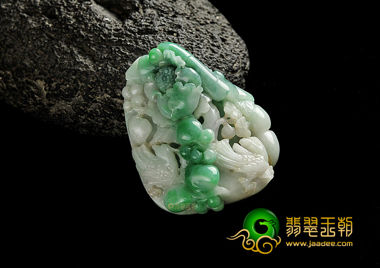 糯冰种飘翠缅甸翡翠A货鸟语花香挂件