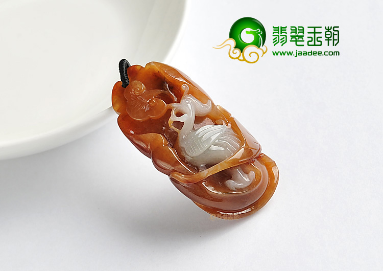 糯冰种褐黄翡缅甸翡翠A货一路连升挂件