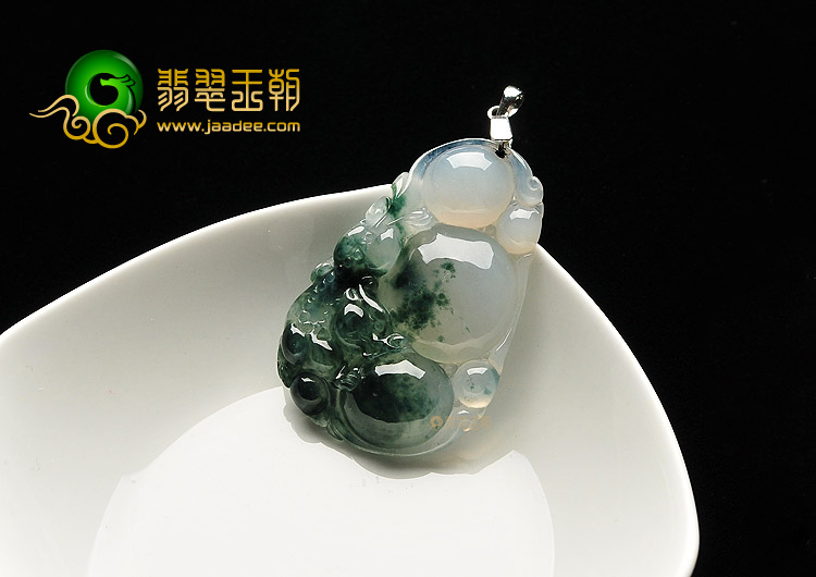 冰种飘花缅甸翡翠A货连升三级挂件