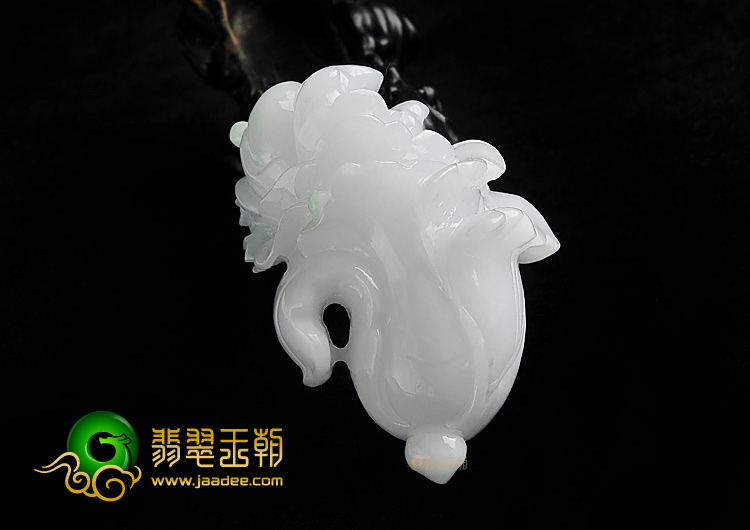 糯冰种白底青缅甸翡翠A货白菜手玩件