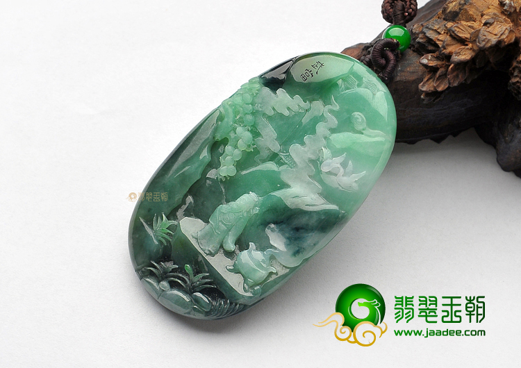 糯冰种飘花缅甸翡翠A货武当剑客挂件