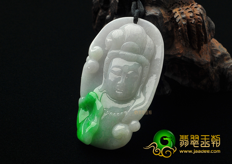 糯冰种飘翠缅甸翡翠A货观音头挂件