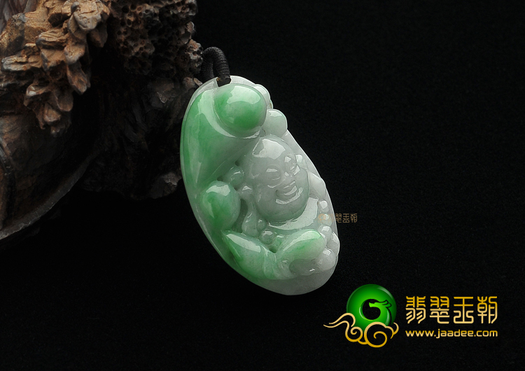 糯冰种飘翠缅甸翡翠A货佛头挂件