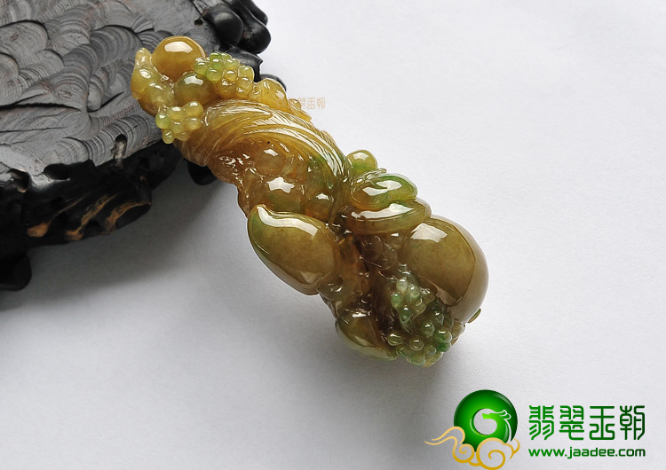 糯冰种黄加绿缅甸翡翠A货英明神武挂件/手玩件