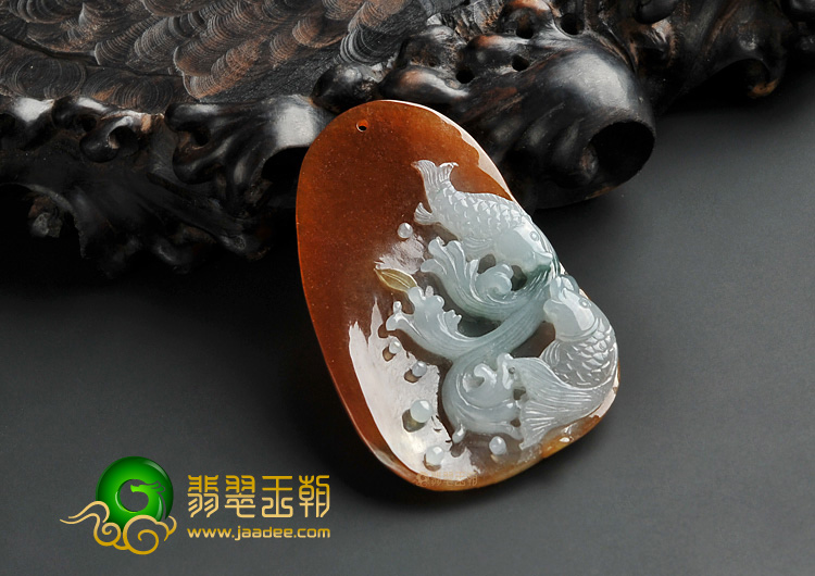 糯冰种红黄翡飘花缅甸翡翠A货年年有余挂件