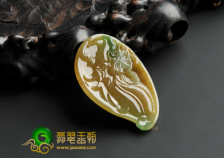 冰种黄加绿缅甸翡翠A货龙头挂件