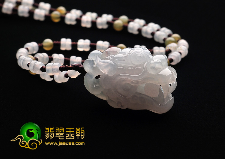糯冰种晴水龙头挂件