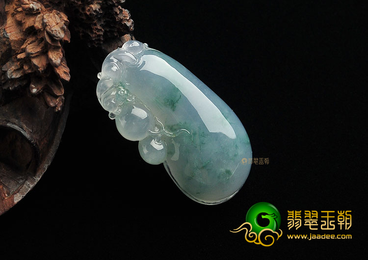 冰种飘花福瓜挂件