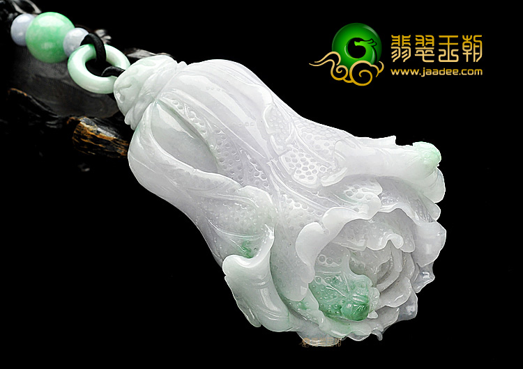 糯冰种淡春带彩白菜手玩件