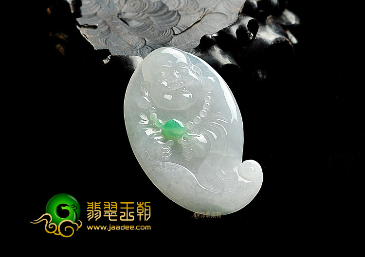 糯冰种飘翠玉佛挂件