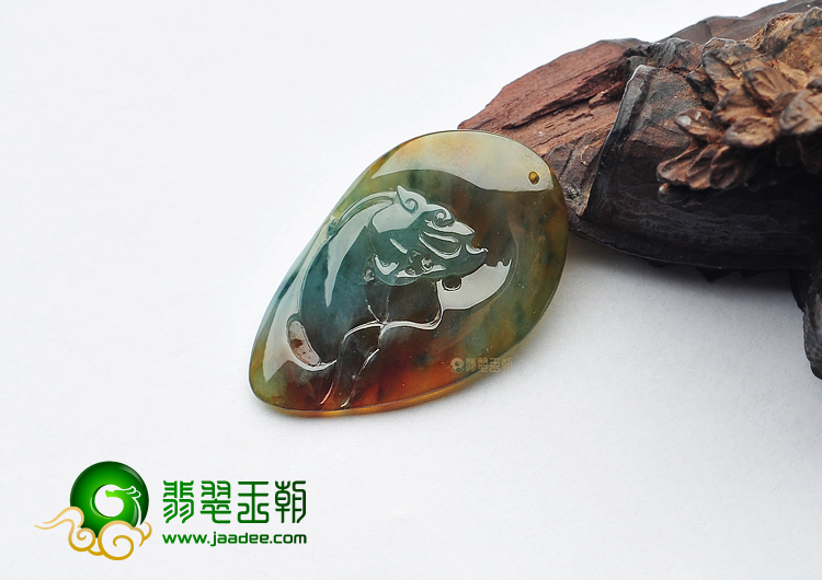 冰种褐黄翡飘花仿古龙凤挂件