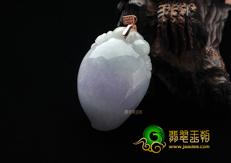 糯冰种晴水紫罗兰寿桃挂件