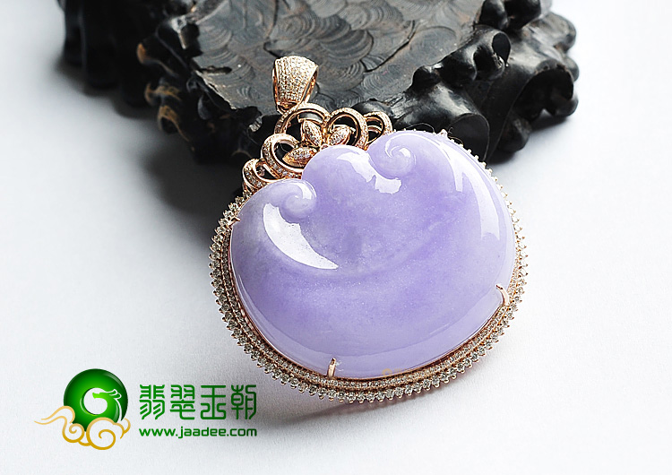 糯冰种紫罗兰镶玫瑰金如意胸坠(真钻)
