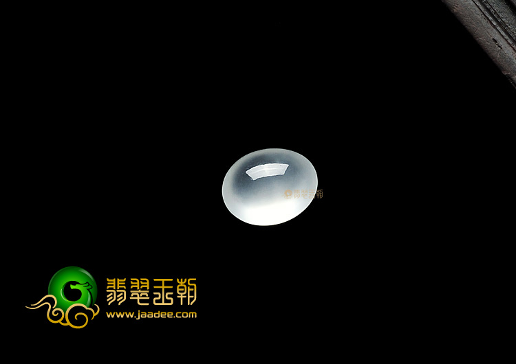 玻璃种强莹光无色戒面