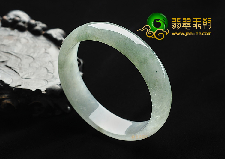 糯冰种晴水手镯(61.8mm)