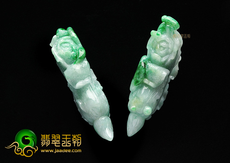 糯冰种飘翠白菜挂件(一对)