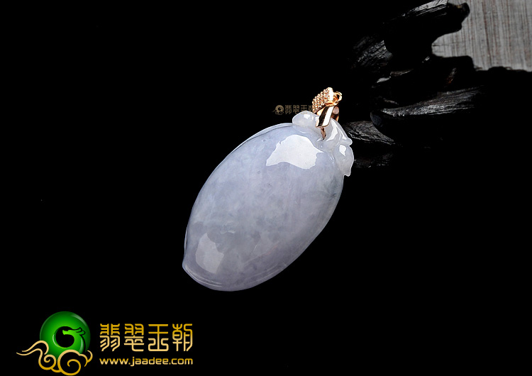 糯冰种淡紫罗兰福瓜挂件