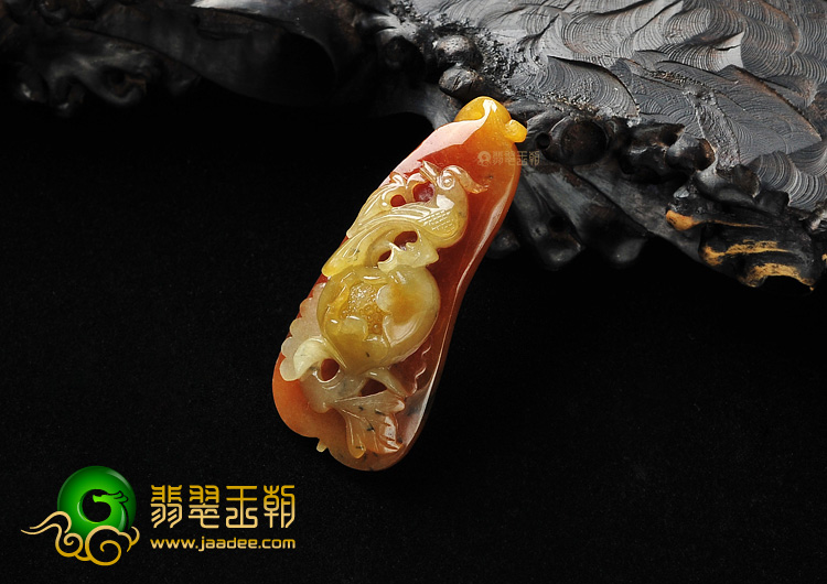 糯冰种褐黄翡花开富贵挂件