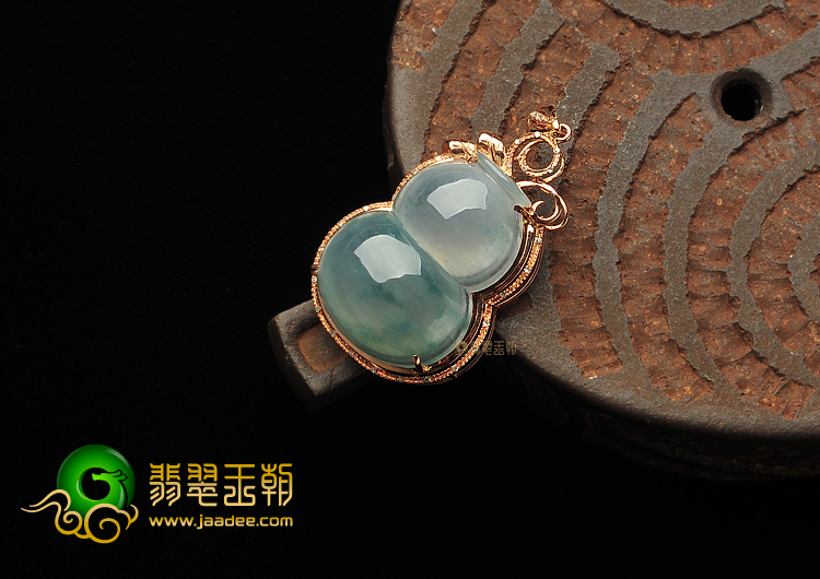 冰种飘花镶玫瑰金葫芦胸坠(真钻)