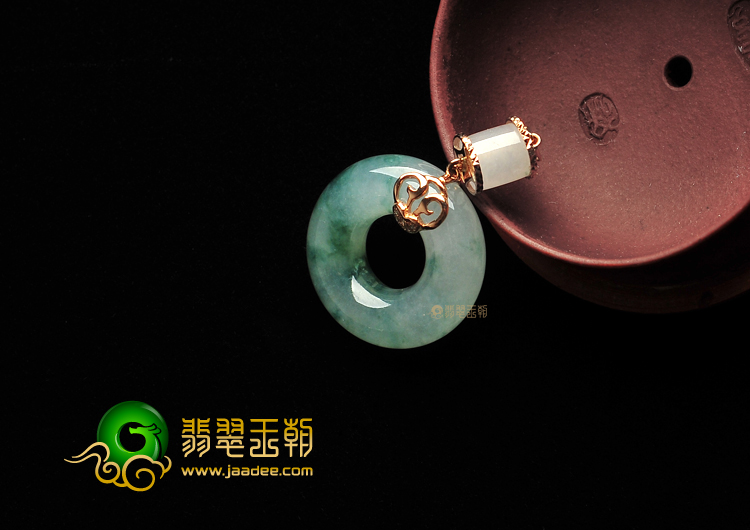 冰种飘花镶玫瑰金平安环胸坠(真钻)