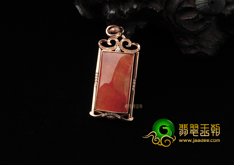 糯冰种红黄翡镶玫瑰金方牌胸坠(真钻)
