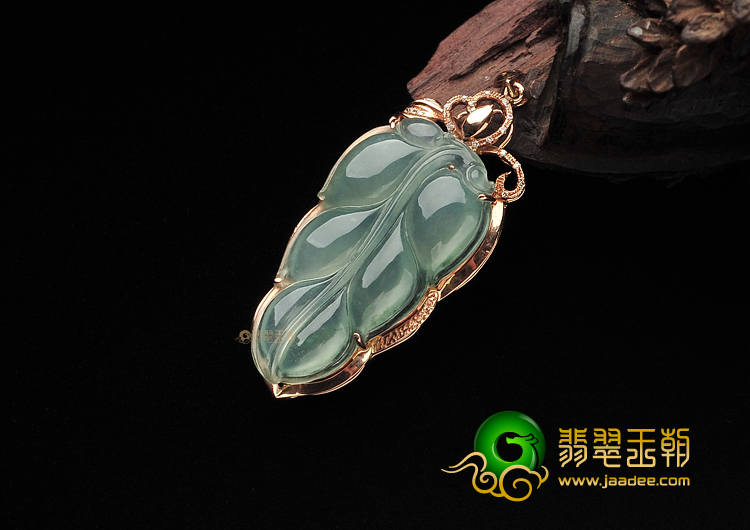 冰种略飘花镶玫瑰金金枝玉叶胸坠(真钻)