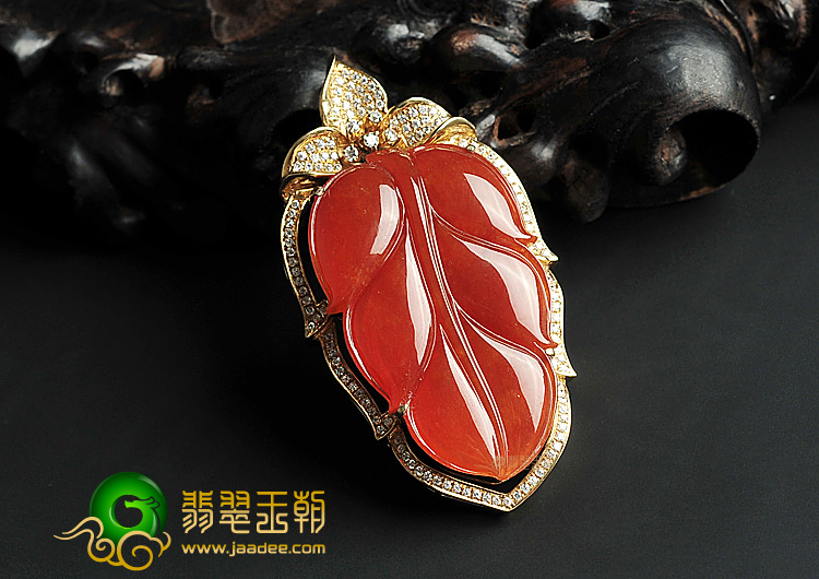 冰种红翡镶玫瑰金金枝玉叶胸坠(真钻)