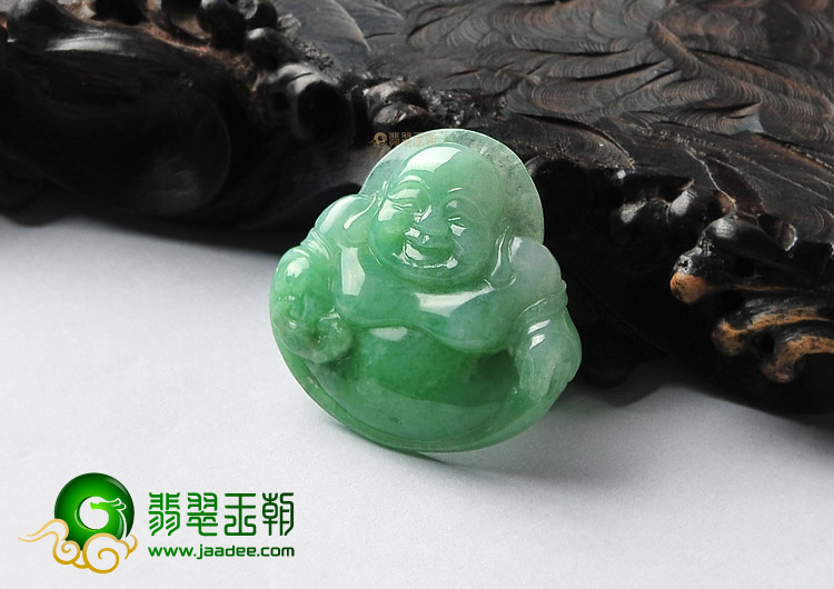 糯冰种豆色玉佛挂件