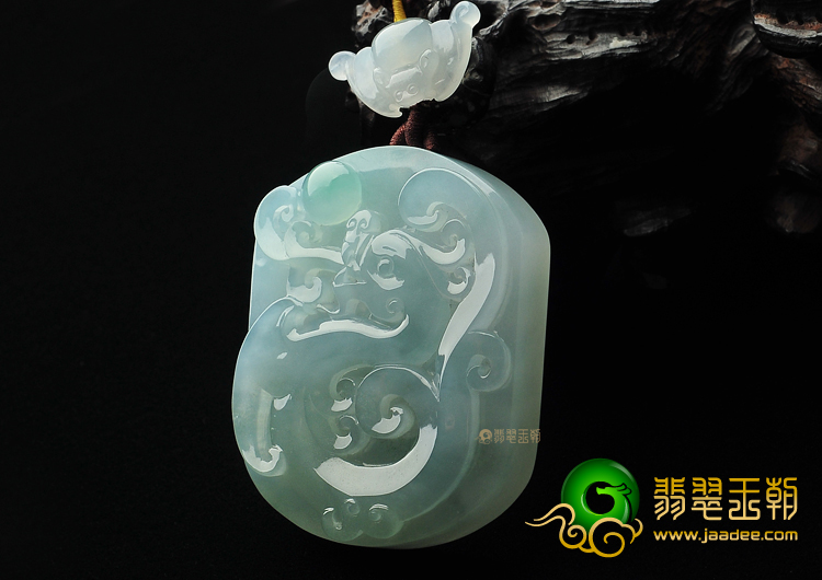 (超值推荐)冰种晴水龙牌挂件