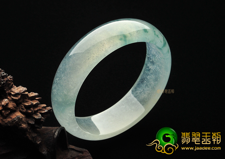 冰玻种飘花手镯(56.1mm)