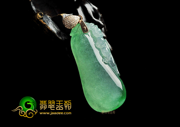 冰种飘翠福瓜挂件