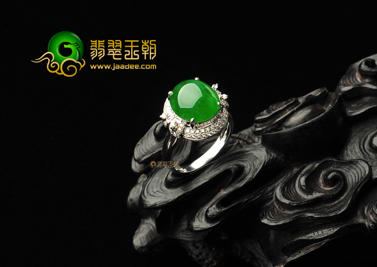 冰种阳绿镶白金戒指（真钻）