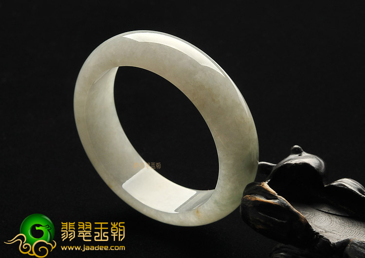 糯冰种晴水手镯（56.9mm）