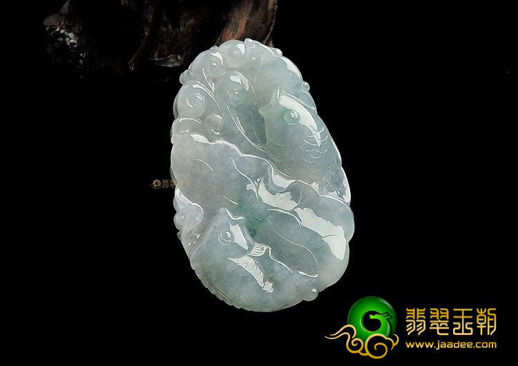 糯冰种晴水年年有余挂件