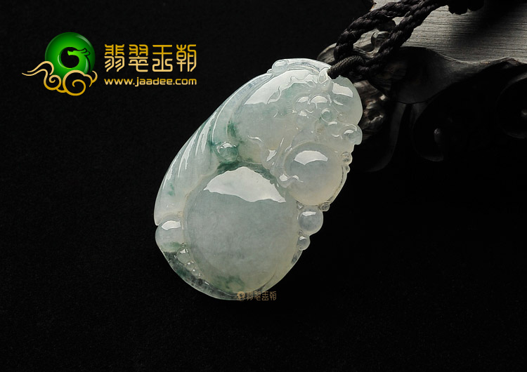 (超值推荐)冰种飘花神龙戏珠挂件