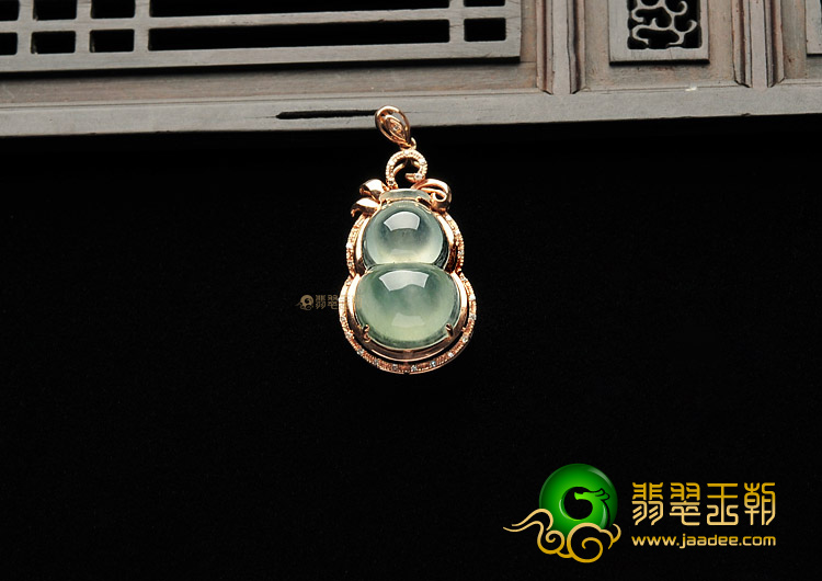 冰种晴水镶玫瑰金葫芦胸坠（真钻）