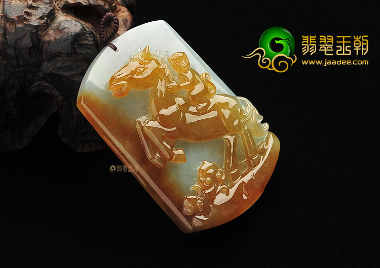 糯冰种褐黄翡马上封侯挂件