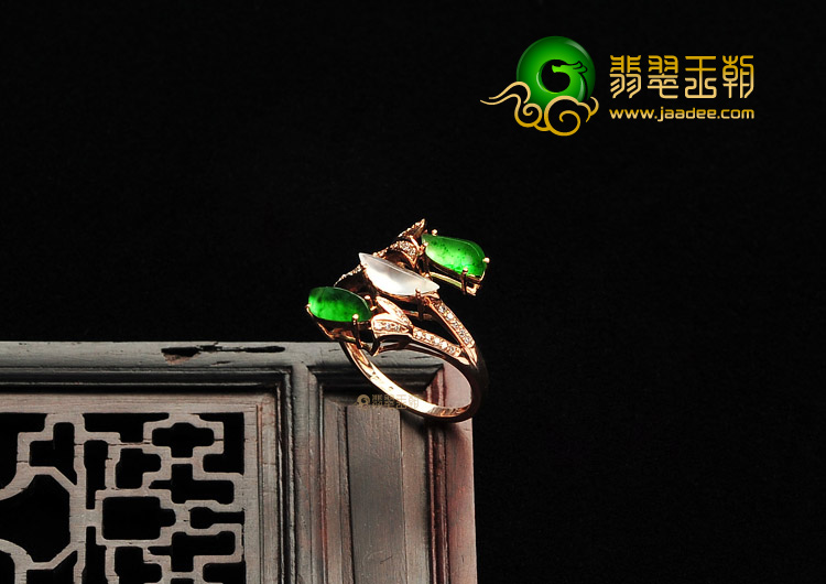 冰玻种翠色/无色镶玫瑰金戒指（真钻）