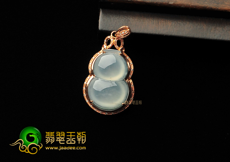 冰种晴水镶玫瑰金葫芦胸坠（真钻）