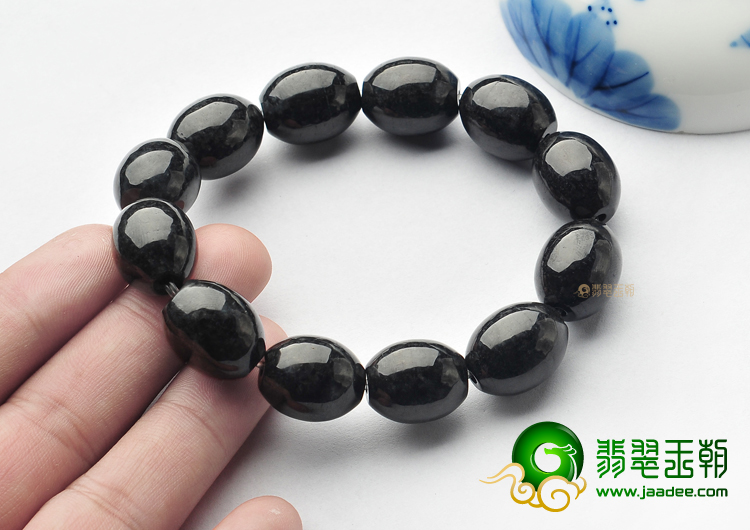 细糯种(乌鸡种)墨色手链