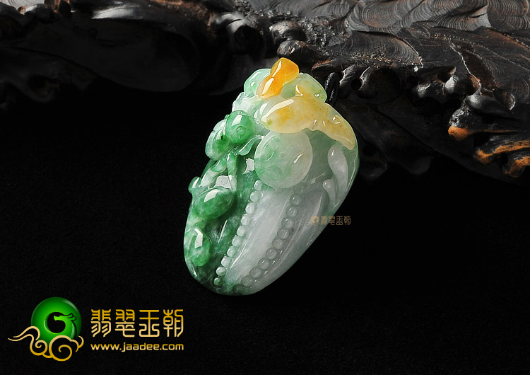 糯冰种三彩富甲天下挂件