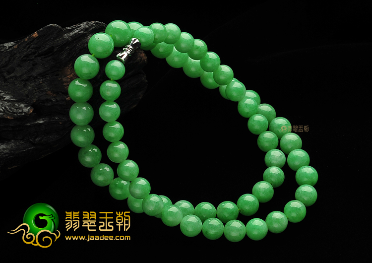 (超值推荐)糯冰种翠色项链