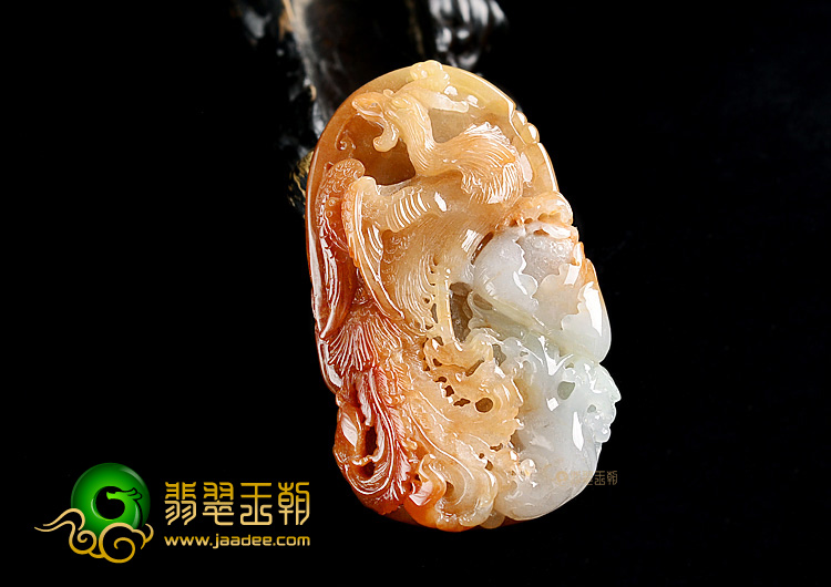 糯冰种红黄翡凤戏牡丹挂件