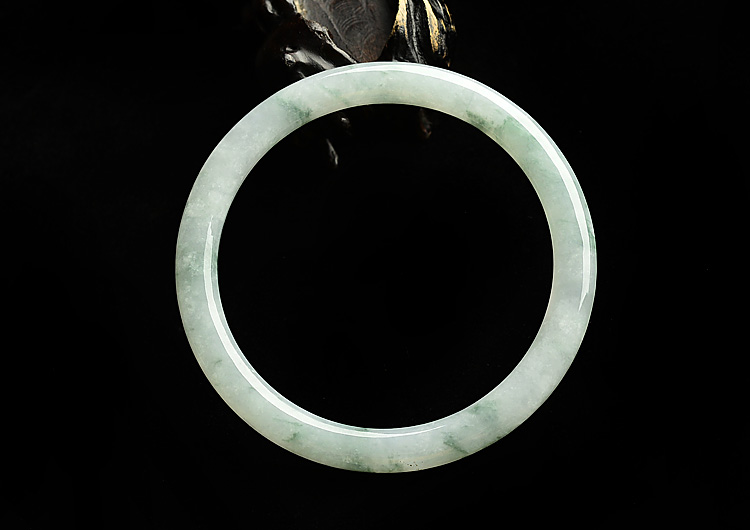 糯冰种飘花圆条手镯（60.5mm）